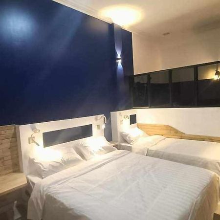 Little Susie Double Or Twin Hotel Phnom Pen Exterior foto